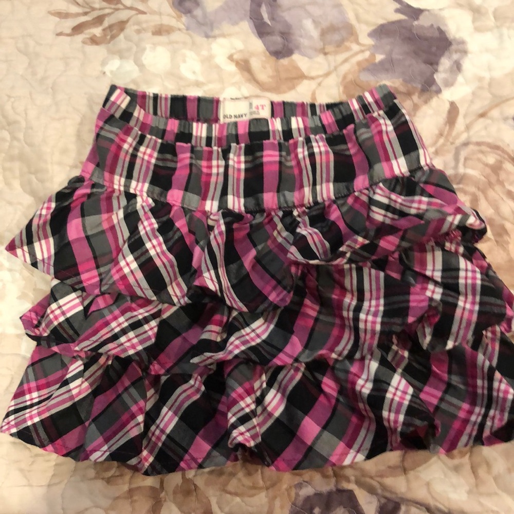 Black and pink skirt